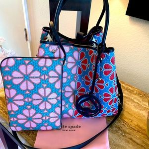 Kate Spade Medium Everything Spade Flower Tote
